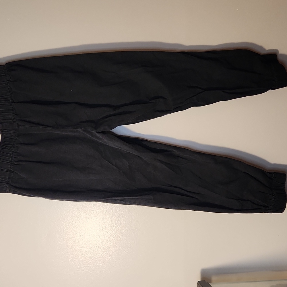 Halara Joggers - Picture 3 of 3